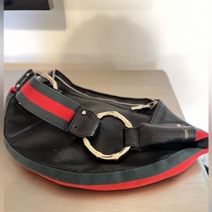 Gucci Leather Shoulder Bag